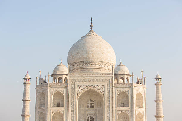istock The Taj Mahal 493071545