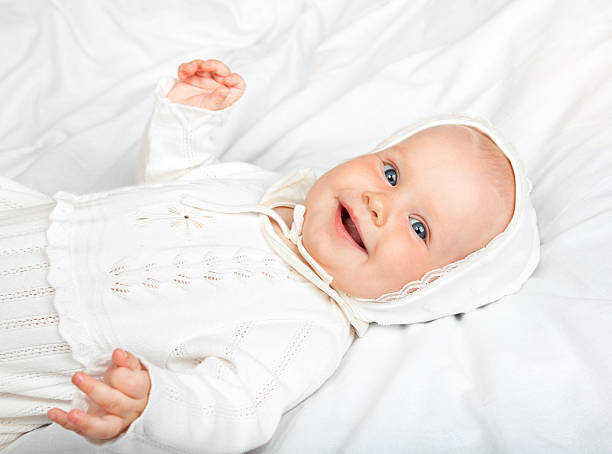 Vestidos Para Bautizo - Banco de fotos e imágenes de stock - iStock Vestidos Para Bautizo - Banco de fotos e imágenes de stock - iStock