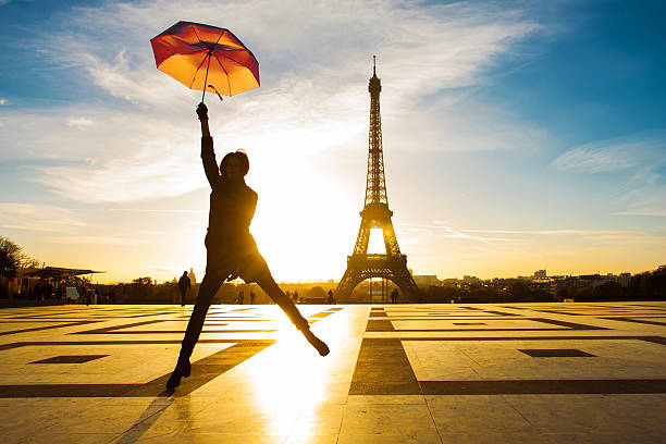istock Fashion Paris 493112590