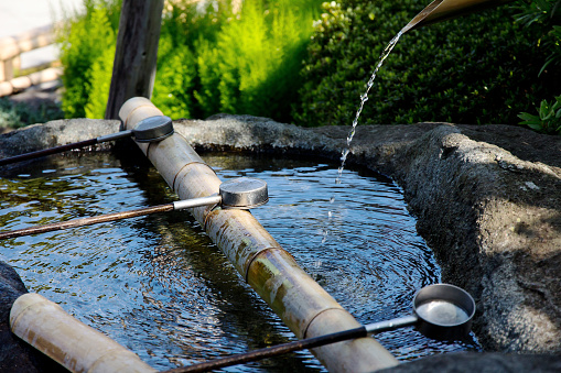  Japanese water source and ladle for the purification of hands 