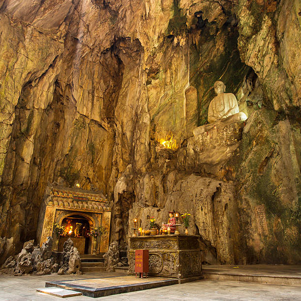 istock Buddhist pagoda in Huyen Khong cave 493177721