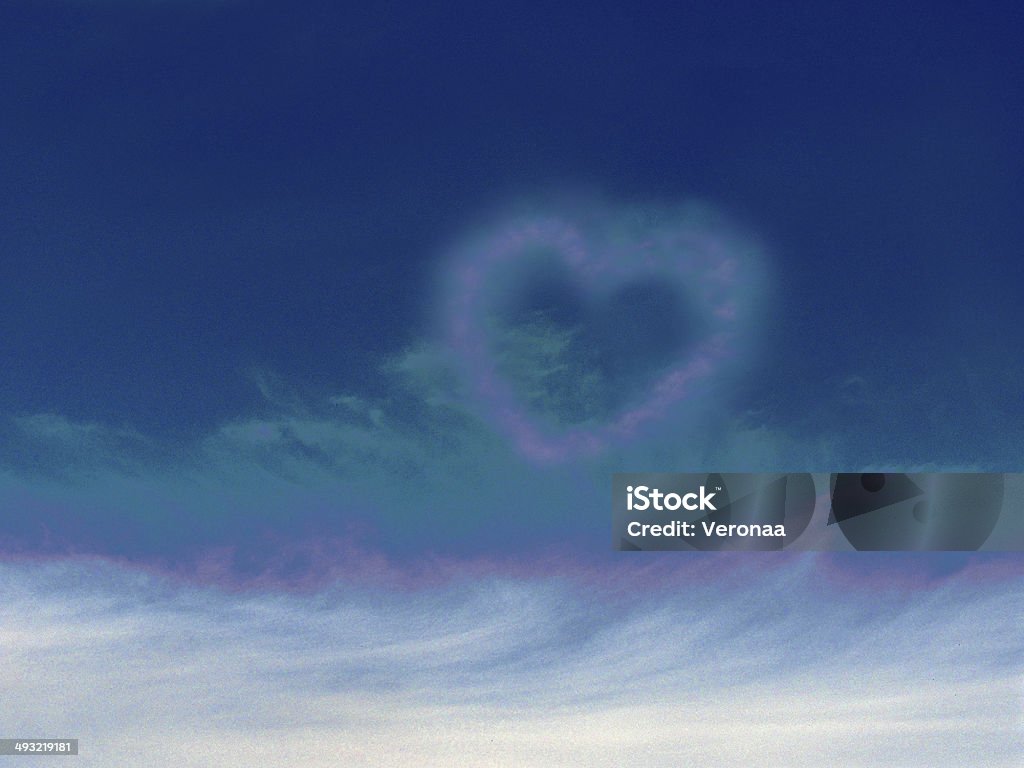 Cloud en forma de corazón - Foto de stock de Abstracto libre de derechos