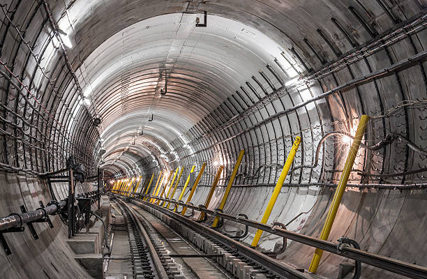 a construção do túnel do metro - túnel imagens e fotografias de stock