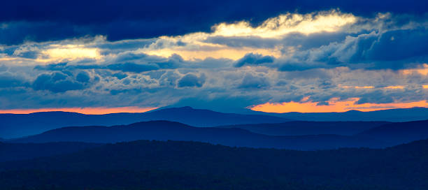 istock Sunrise Sky Over Rolling New England Mountains 493240924