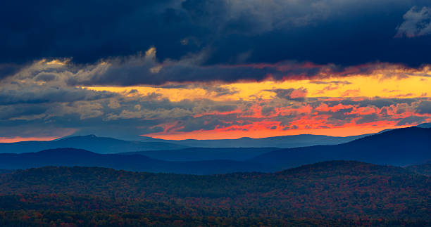 istock Sunrise Sky Over Rolling New England Mountains 493240944