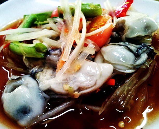 istock Oyster Papaya Salad 493245075