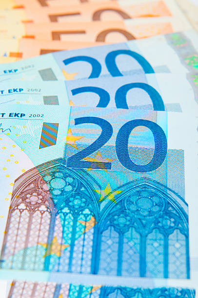 Bills of 20 and 50 EUR expanded