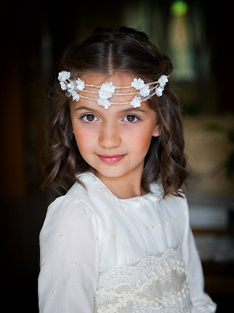 istock Beautiful girl 493325483