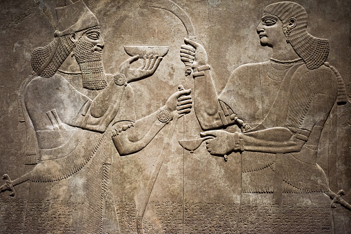 Antigua Babylonia y Assyria bajorrelieve photo