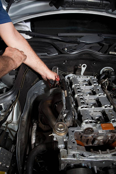 istock Auto Repair Shop 493375346
