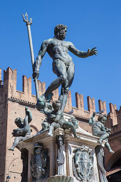 istock Bologna - Neptune fountain on Piazza Maggiore square 493376665