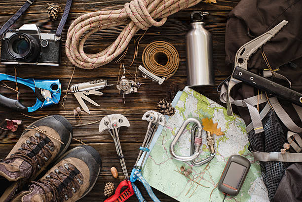 equipment necessary for mountaineering and hiking - haak apparatuur stockfoto's en -beelden