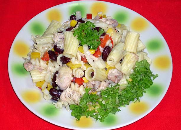 istock Pasta salad, chicken, olives and vegetables 493445258