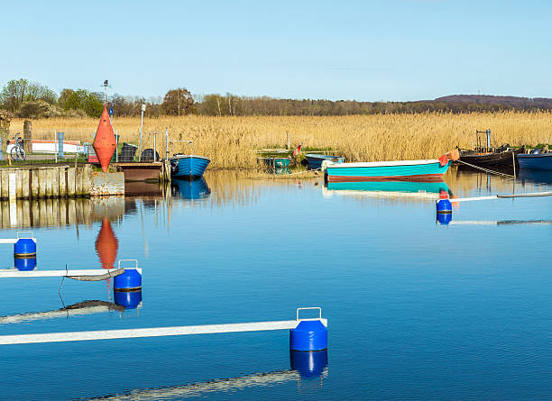 harbor at achterwasser dans zempin - reflection tranquil scene photography blue photos et images de collection