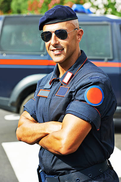 istock Italian policeman carabinier 493503282