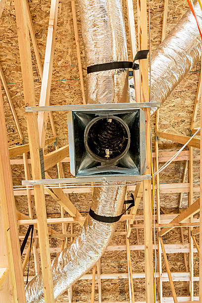 istock Energy efficient heating furnace ducts 493535233