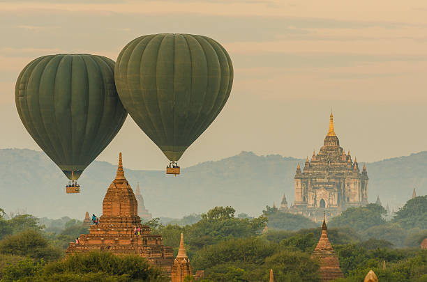 istock Hot Air Balloon over The Ancient Temples of Bagan(Pagan). 493552894