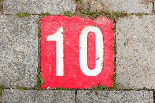 Red tile with the number 10