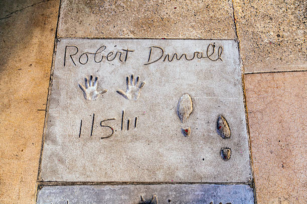 robert duvall w handprints w hollywood boulevard w konkretnych - duvall zdjęcia i obrazy z banku zdjęć