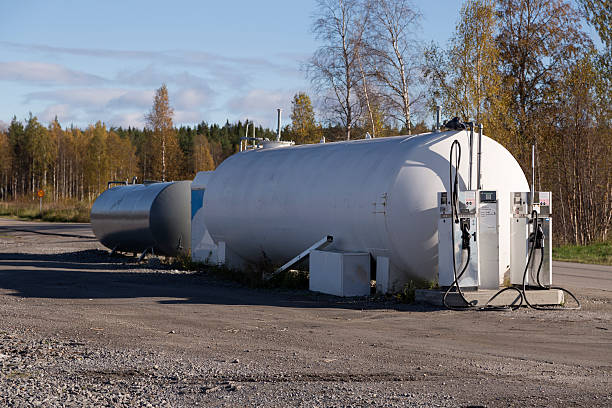 istock Gas tank and pumps 493572334