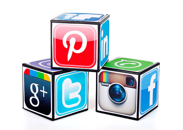 le icone dei social media - pinterest foto e immagini stock