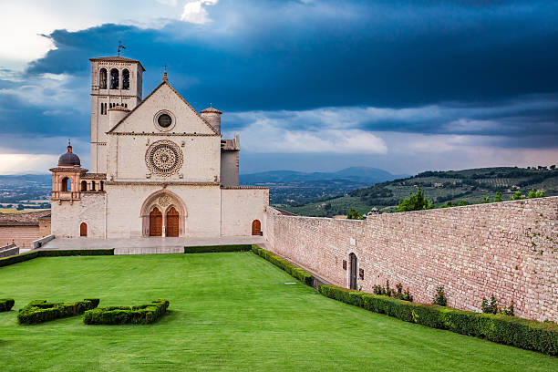istock Wonderful architecture in Assisi, Umbria, Italy 493584488