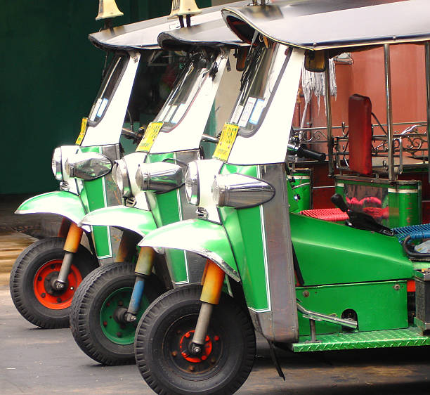 istock Bangkok Tuk-tuk 493599332