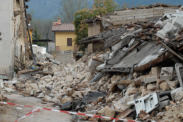 istock City destroyed by an earthquake 493603720
