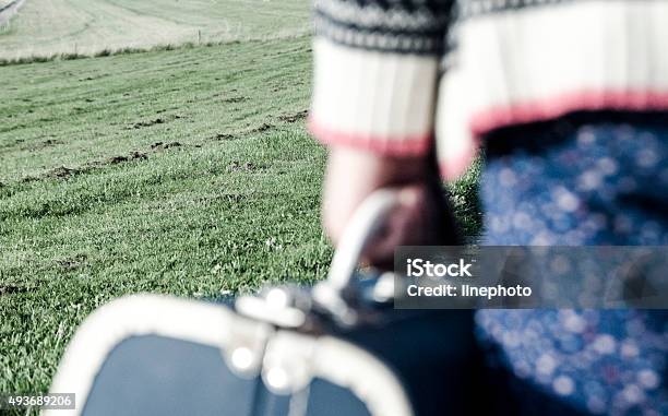 Foto de Garota De Refugiados Irá Seu Próprio Caminho Na Vida e mais fotos de stock de Campo de Refugiados