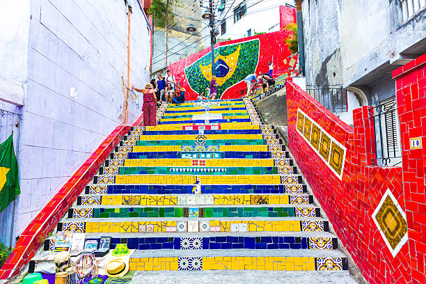 selarón-treppe in rio de janeiro, brasilien - rio de janeiro brazil steps staircase stock-fotos und bilder