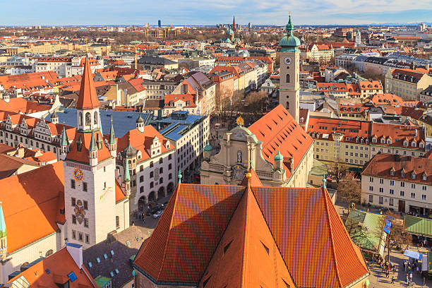 istock Munich Panorama with old city hall and Viktualienmarkt 493706491