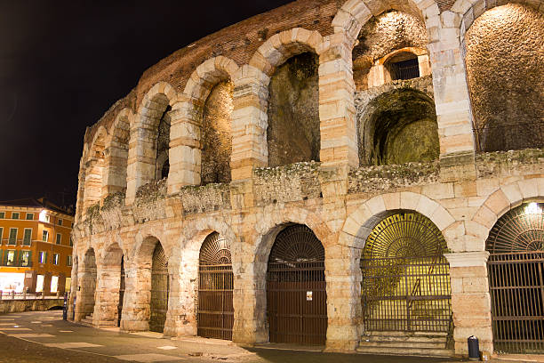 istock Arena di Verona 493718392