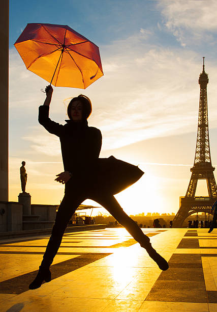 istock Fashion Paris 493739182
