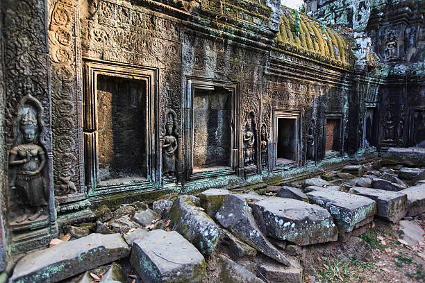 ta prohm - ankor fotografías e imágenes de stock