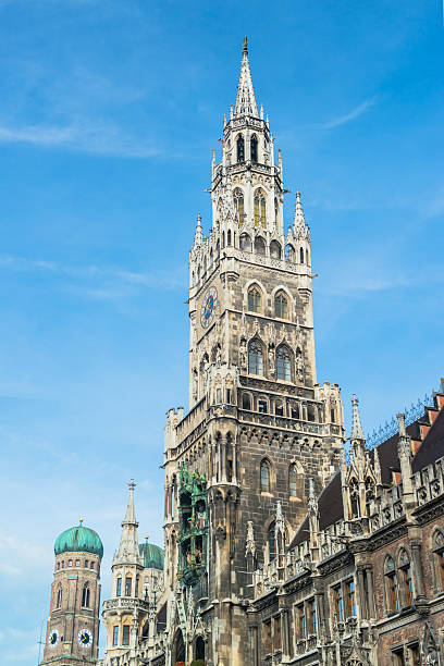 istock Munchen New Town Hall Marienplatz 493760694