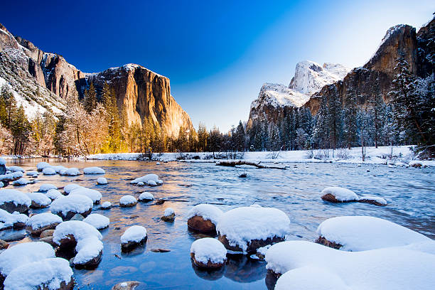 Yosemite National Park Yosemite National Park in winter time, Californai, USA yosemite national park stock pictures, royalty-free photos & images