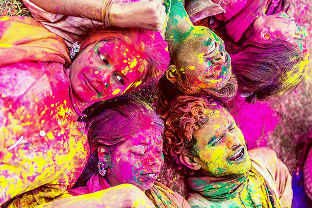 istock Indian People Celebrating Holi Festival 493789182