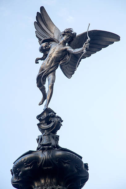 istock UK - London - Piccadilly Circus 493794008