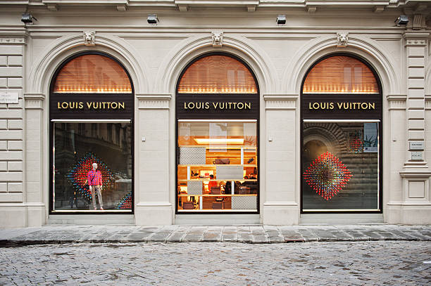 750+ Tienda De Louis Vuitton Fotografías de stock, fotos e