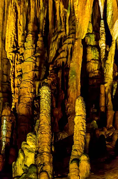 Photo of Luray Caverns, that was originally called Luray Cave