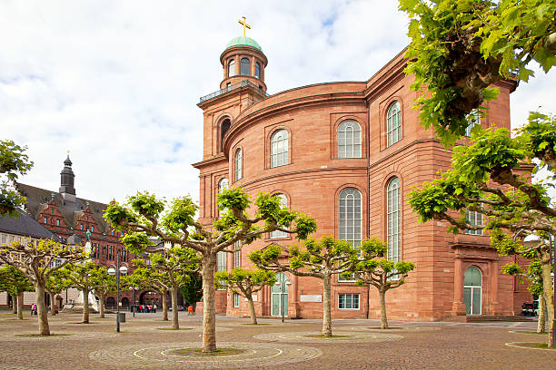 istock Frankfurt am Main. Historical center 493955713