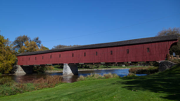 west montrose kryty most (całować bridge), waterloo, ontario, kanada - waterloo ontario zdjęcia i obrazy z banku zdjęć