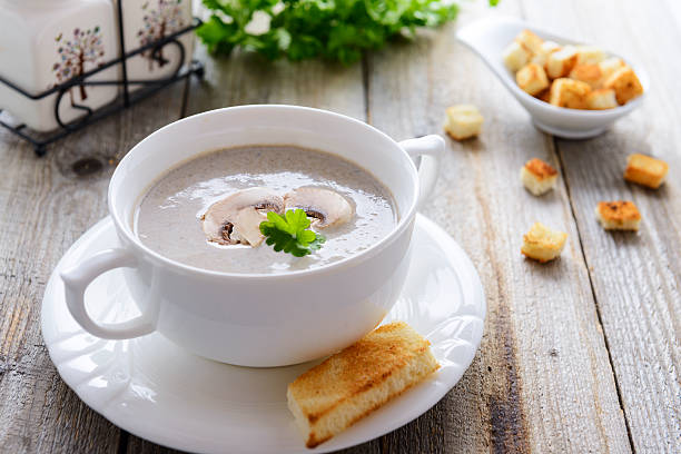 istock Mushroom cream soup and toast 493981609