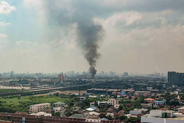 istock City burn, The building is on fire. 493983260