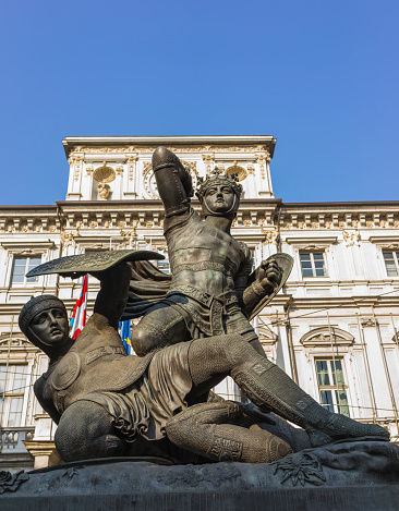 Monumento A Don Pedro IV e Praça do Rossio, Lisboa, Portugal.