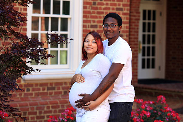 istock Teenage Couple 494058665