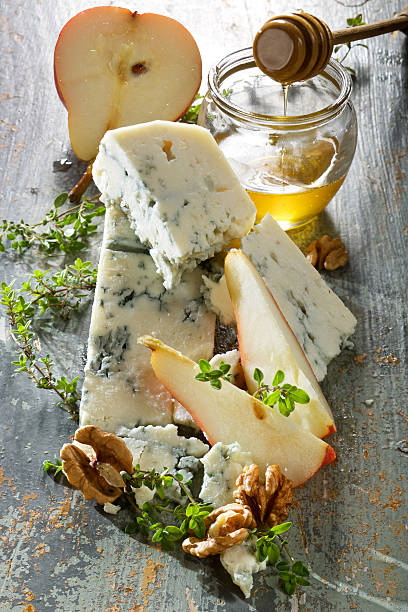 istock Blue cheese with fresh pear, walnuts and honey 494060677