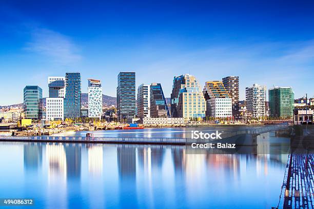 Bjørvika Código De Barras En Oslo Noruega Foto de stock y más banco de imágenes de Oslo - Oslo, Noruega, Panorama urbano