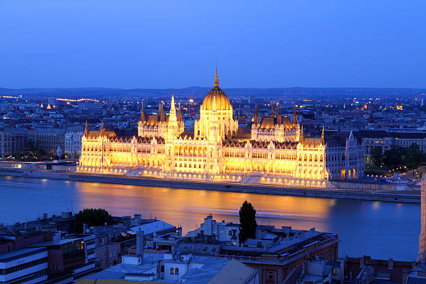 istock Government of Night 494122854