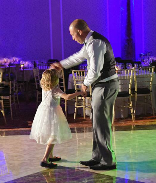 Dancing with daddy Tearing it up on the dance floor dancing dad stock pictures, royalty-free photos & images